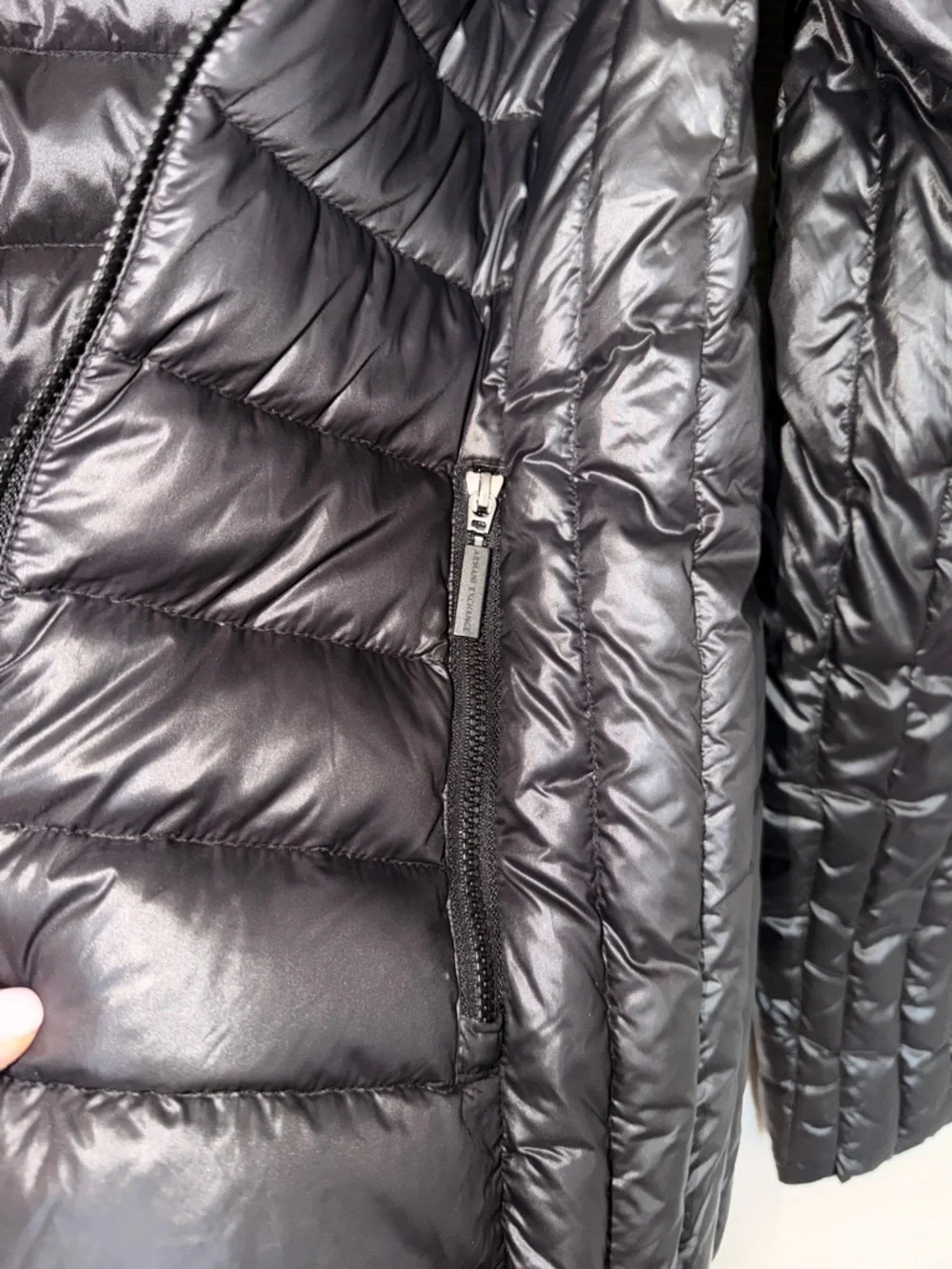 ARMANI EXCHANGE LIGHTWEIGHT QUILTED NYLON DOWN BLACK JACKET IN SMALL - Picture 6 of 15